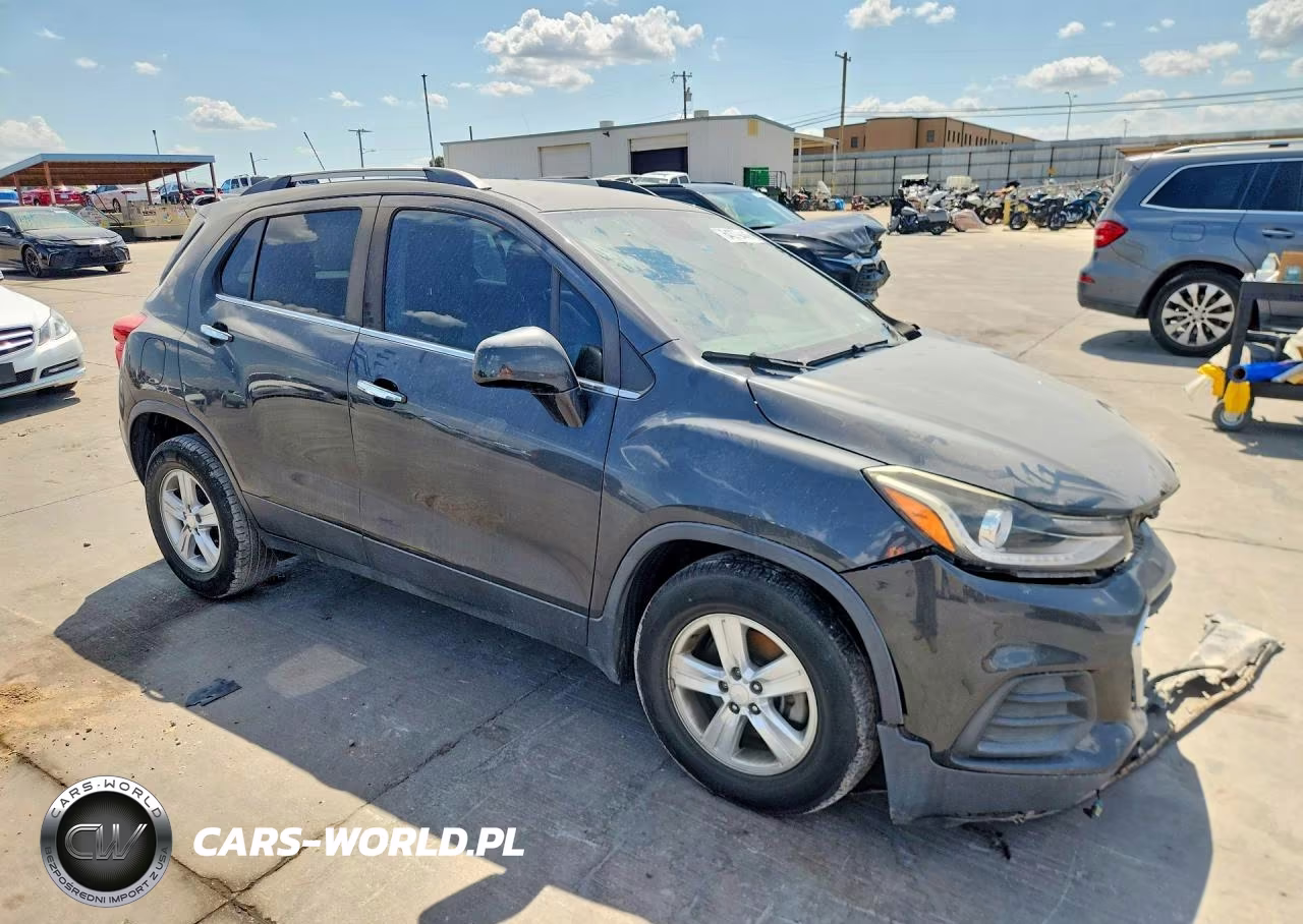 2018 Chevrolet Trax 1Lt VIN:3GNCJLSB8JL203353 - 4