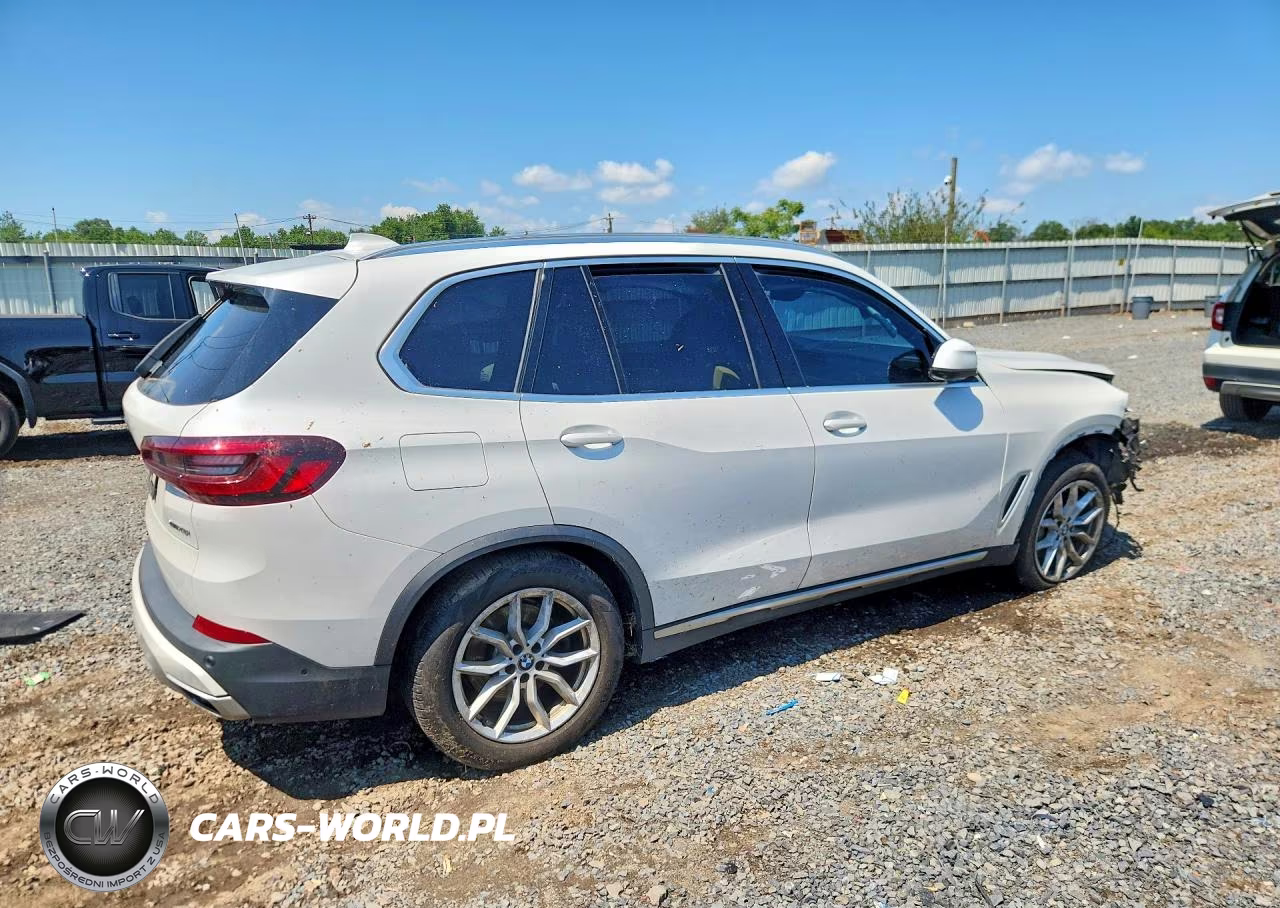 2021 BMW X5 xDrive40I VIN:5UXCR6C04M9G29295 - 3