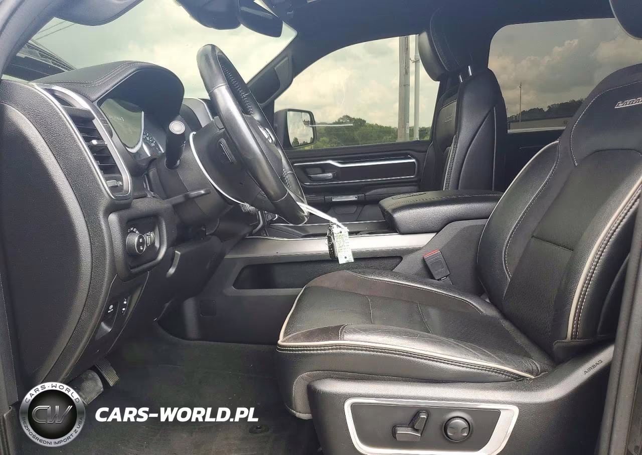 2022 Ram 1500 Laramie VIN:1C6SRFJT9NN332143 - 7