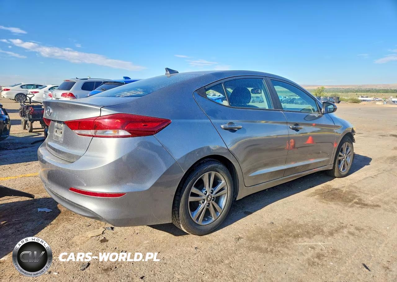 2017 Hyundai Elantra Value Edition VIN:KMHD84LF1HU327220 - 3