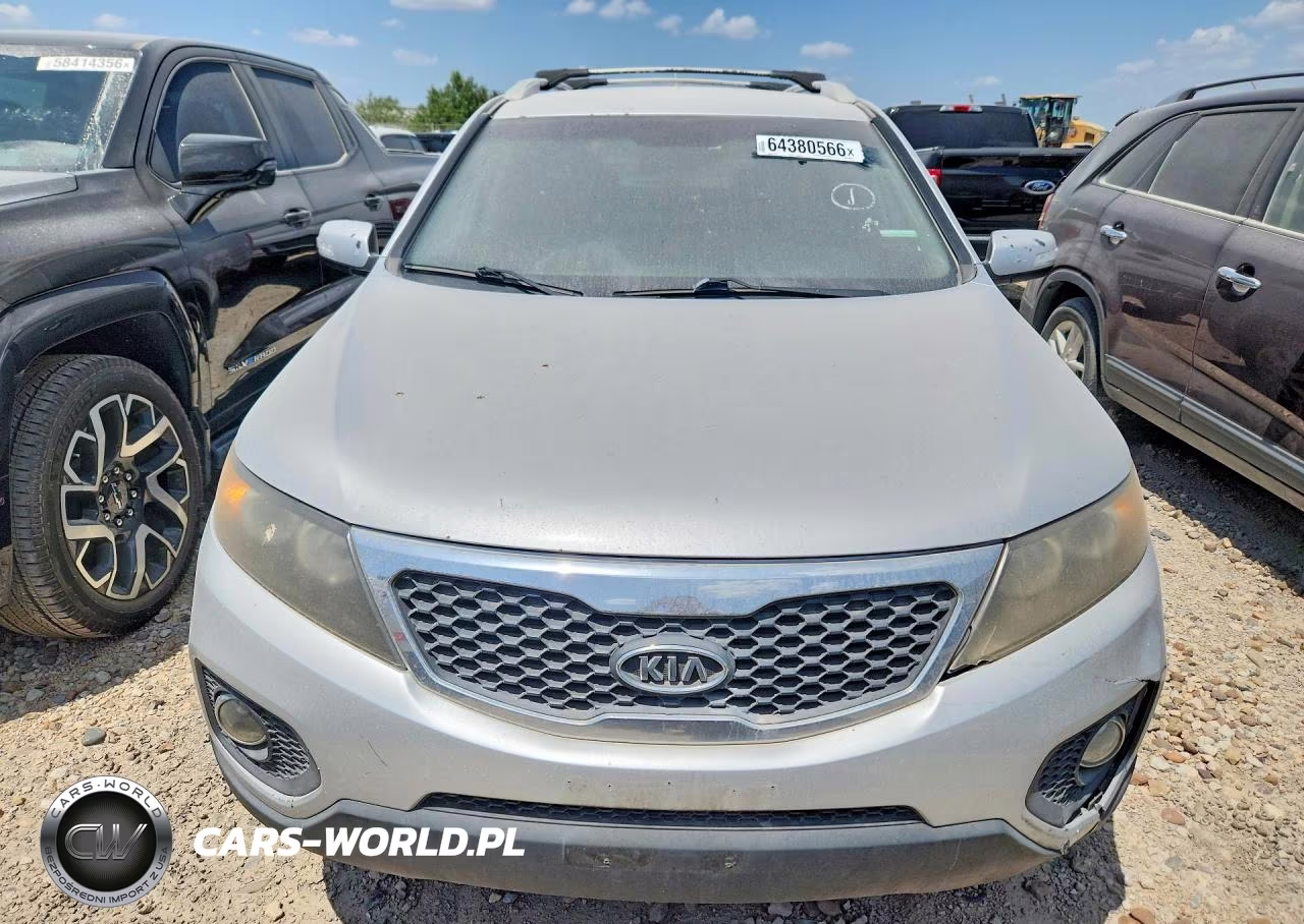 2012 Kia Sorento Base VIN:5XYKT3A61CG206219 - 5
