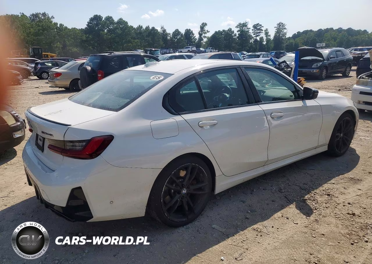 2024 BMW M340Xi VIN:3MW49FF07R8E15284 - 3