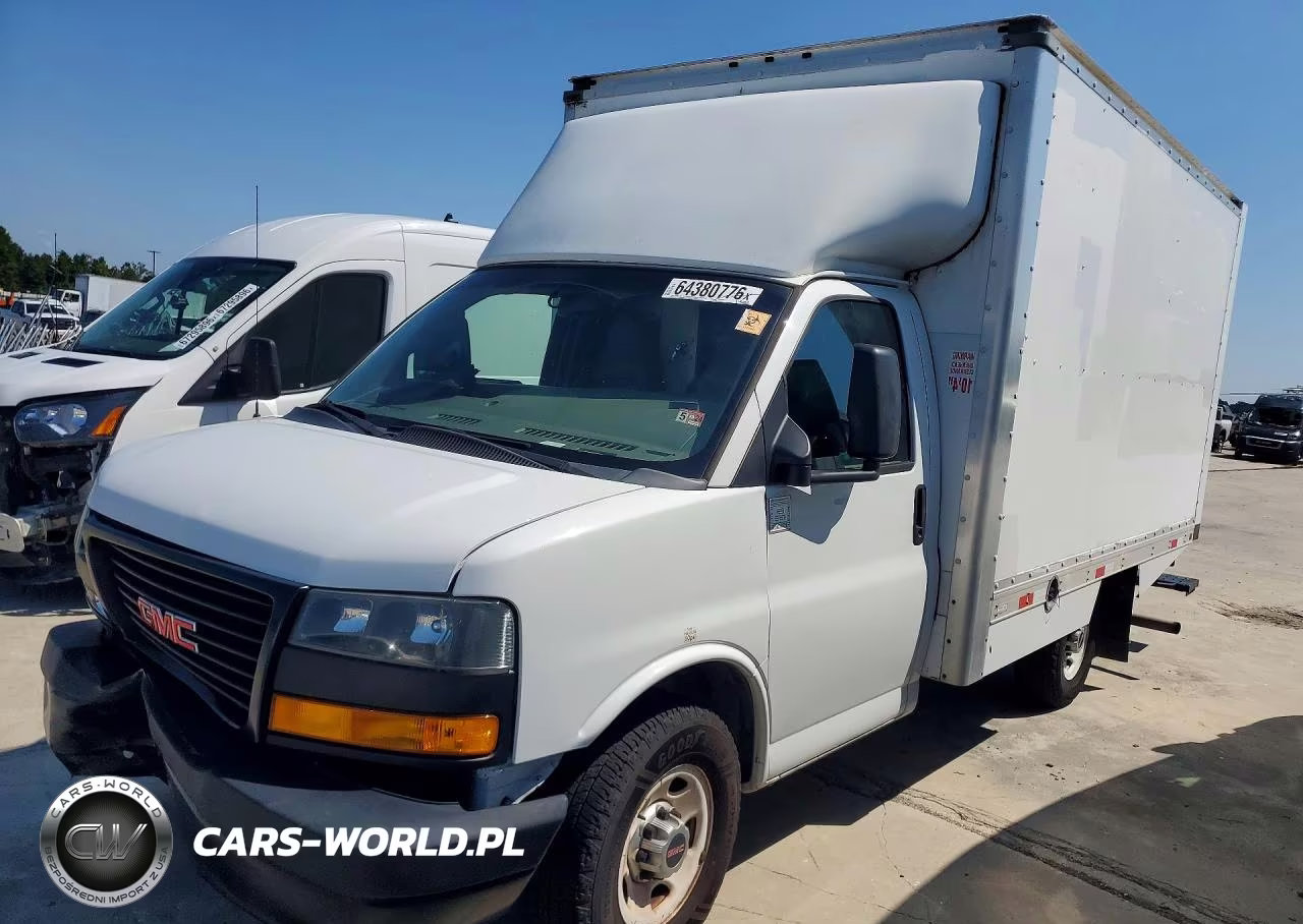 2018 GMC Savana Cutaway G3500