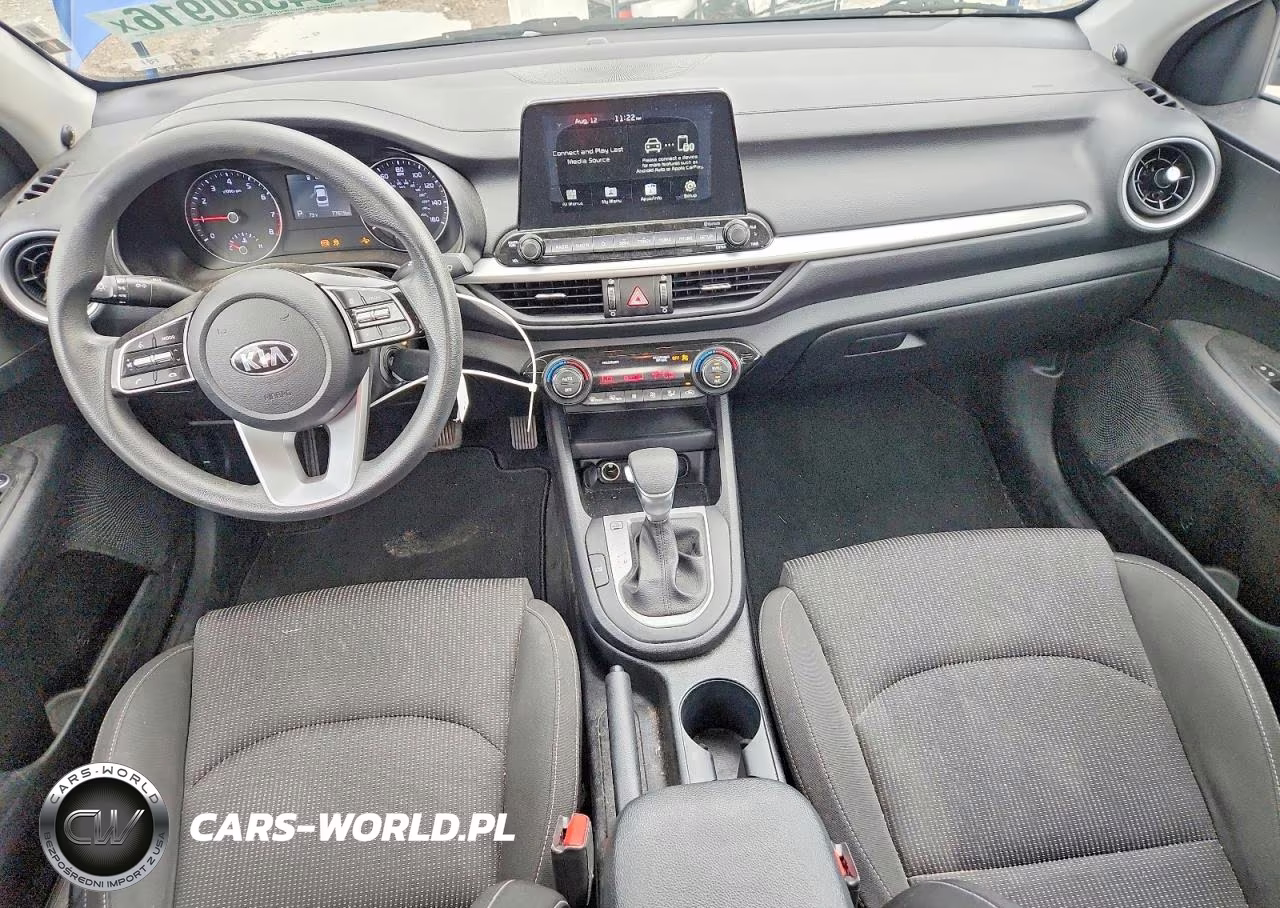 2019 Kia Forte Lxs VIN:3KPF24ADXKE013779 - 8