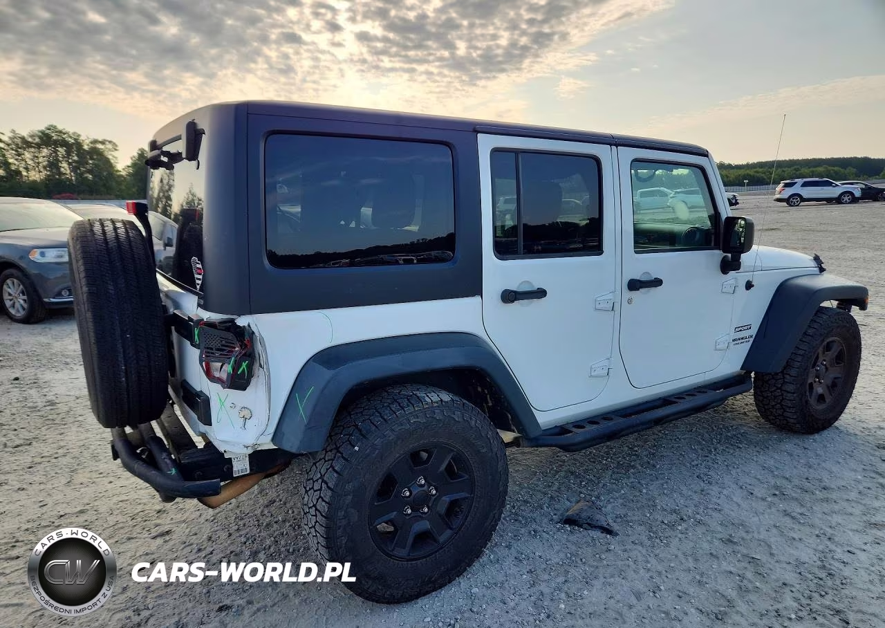 2015 Jeep Wrangler Sport VIN:1C4BJWDG6FL741292 - 3