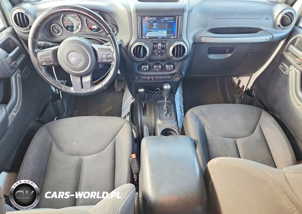 2015 Jeep Wrangler Sport VIN:1C4BJWDG6FL741292 - 8
