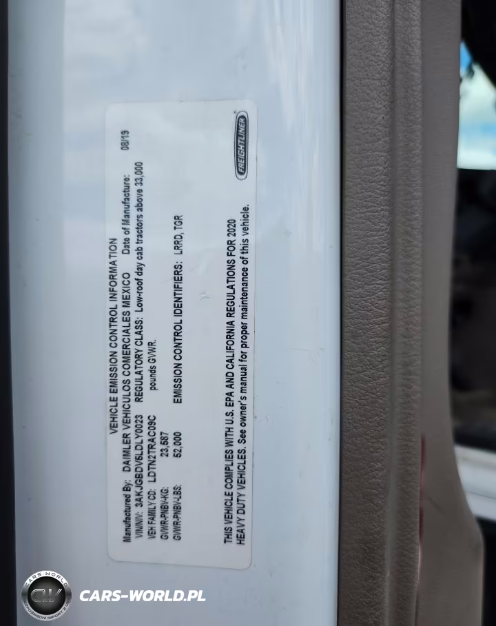 2020 Freightliner Cascadia 113 VIN:3AKJGBDV5LDLY0023 - 11
