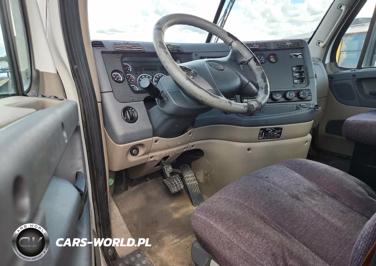 2020 Freightliner Cascadia 113 VIN:3AKJGBDV5LDLY0023 - 8