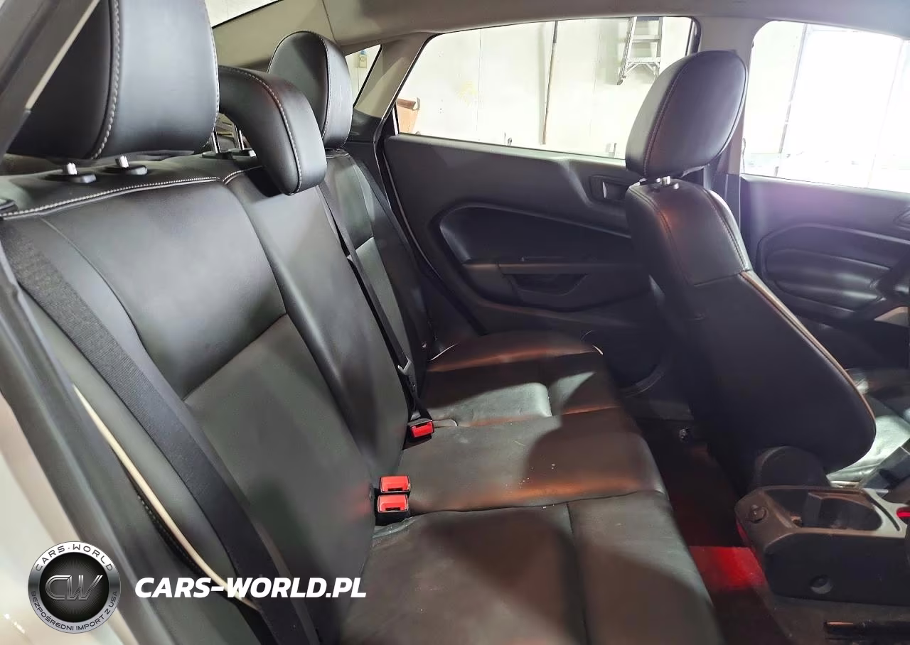 2011 Ford Fiesta Sel VIN:3FADP4CJ7BM100191 - 10