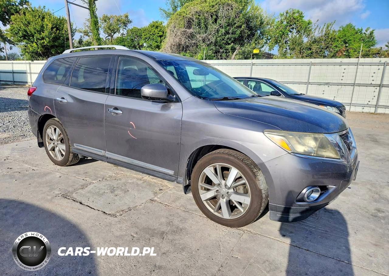 2016 Nissan Pathfinder Platinum VIN:5N1AR2MN3GC658122 - 4