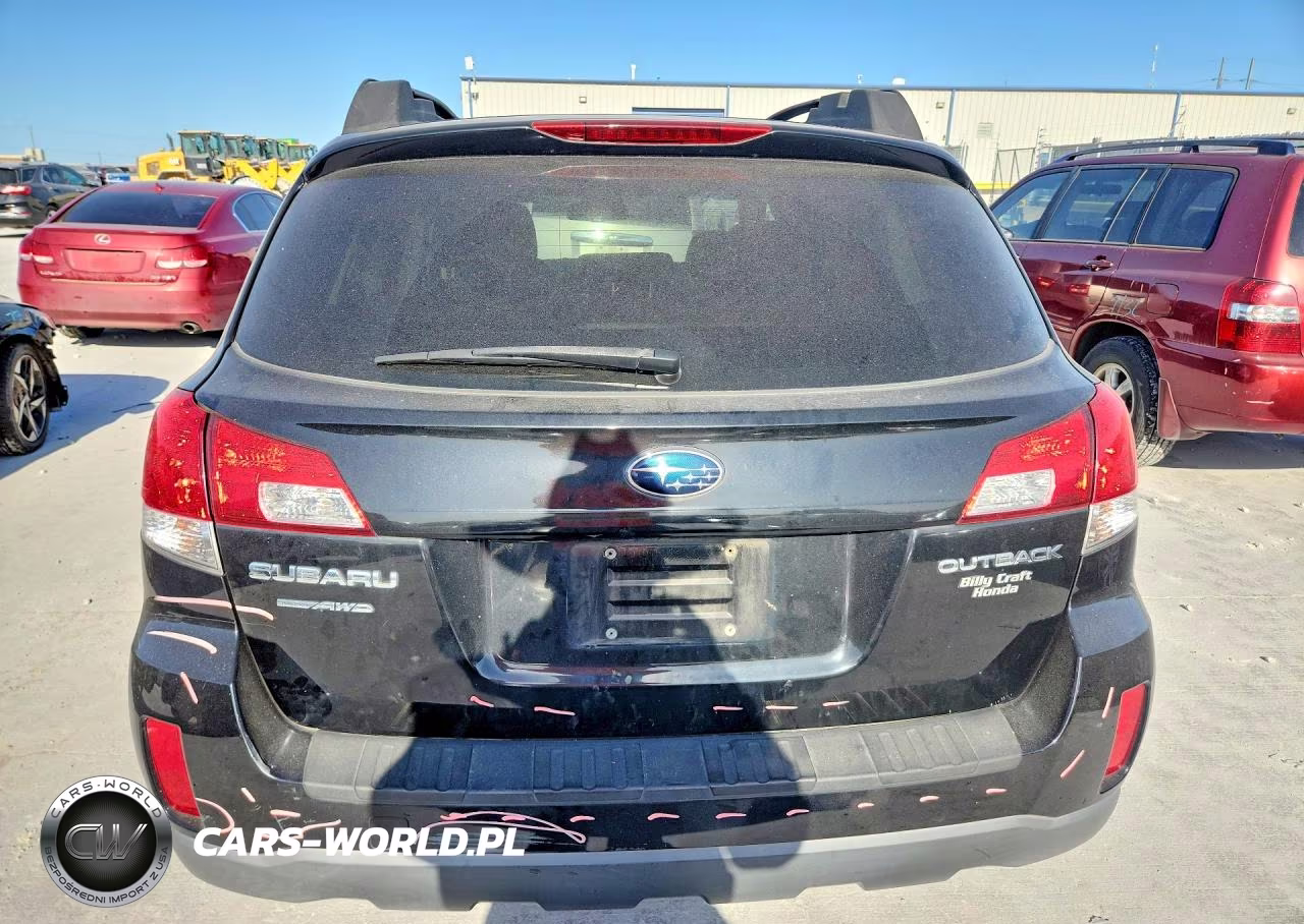 2013 Subaru Outback 2.5I Premium VIN:4S4BRCCC2D3318790 - 6