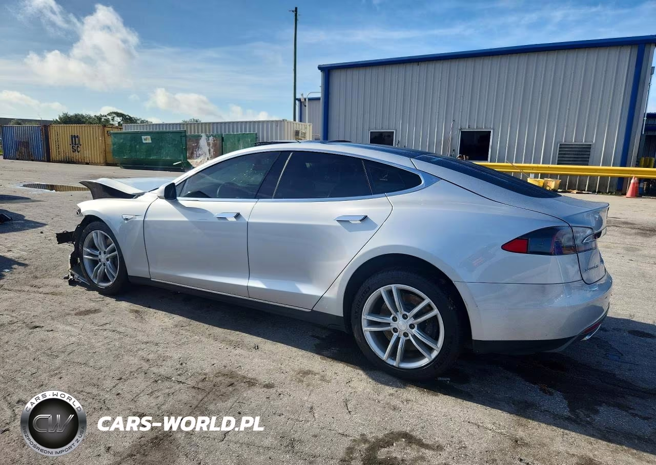 2014 Tesla Model S VIN:5YJSA1H11EFP46393 - 2