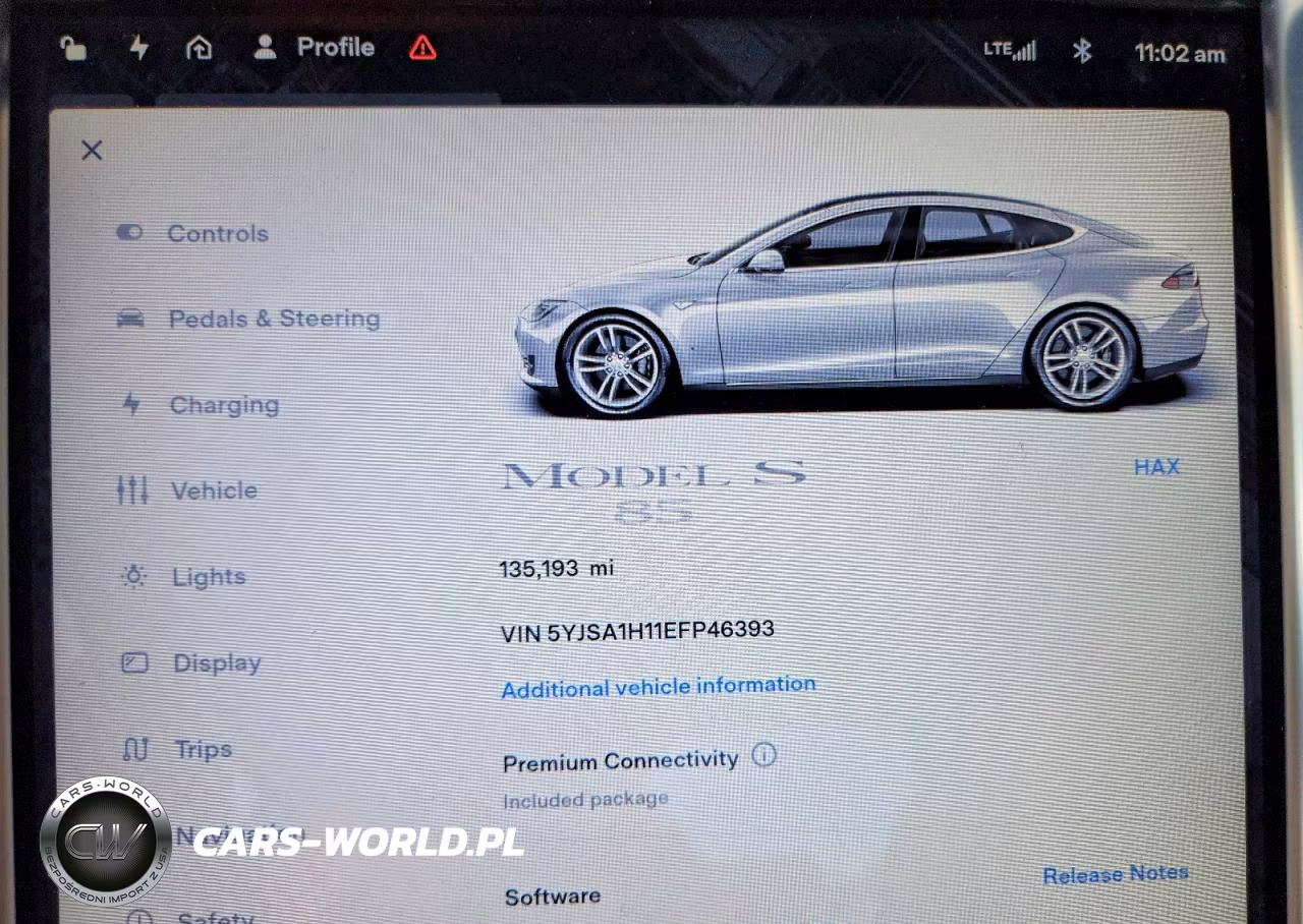 2014 Tesla Model S VIN:5YJSA1H11EFP46393 - 9