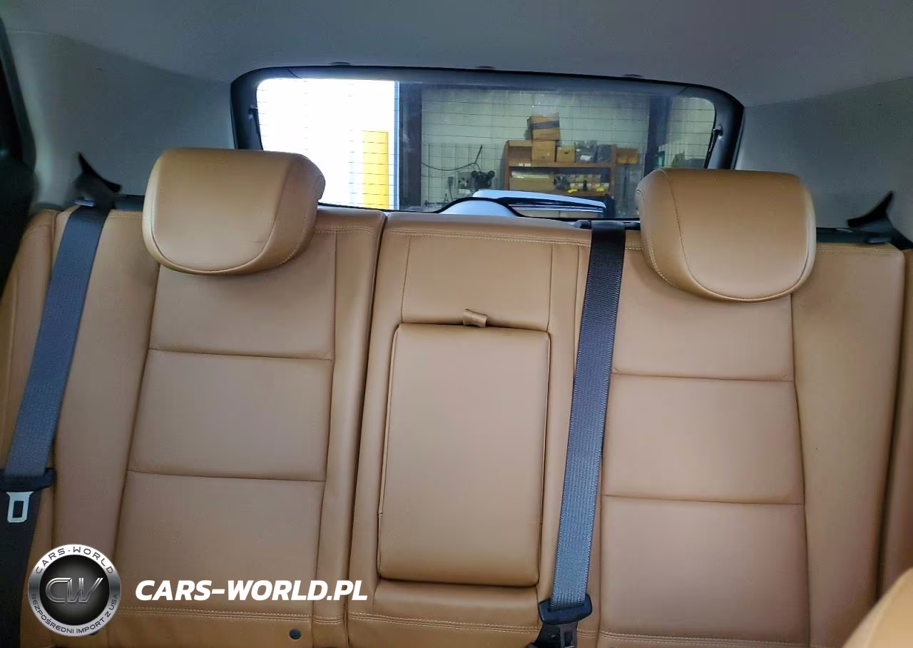 2019 Buick Encore Essence VIN:KL4CJGSM0KB731774 - 10