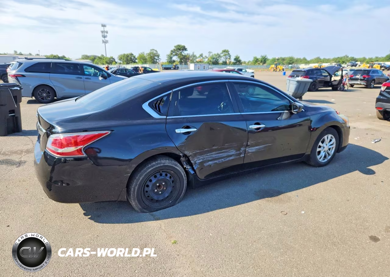 2014 Nissan Altima 2.5 S VIN:1N4AL3AP6EN385833 - 3