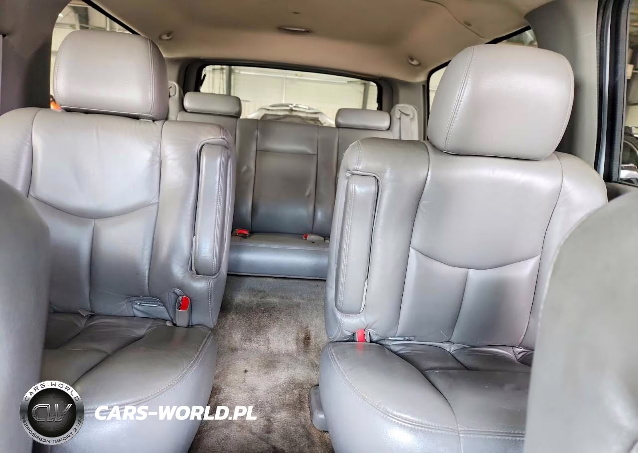 2003 Chevrolet Suburban K1500 VIN:3GNFK16Z63G334637 - 10