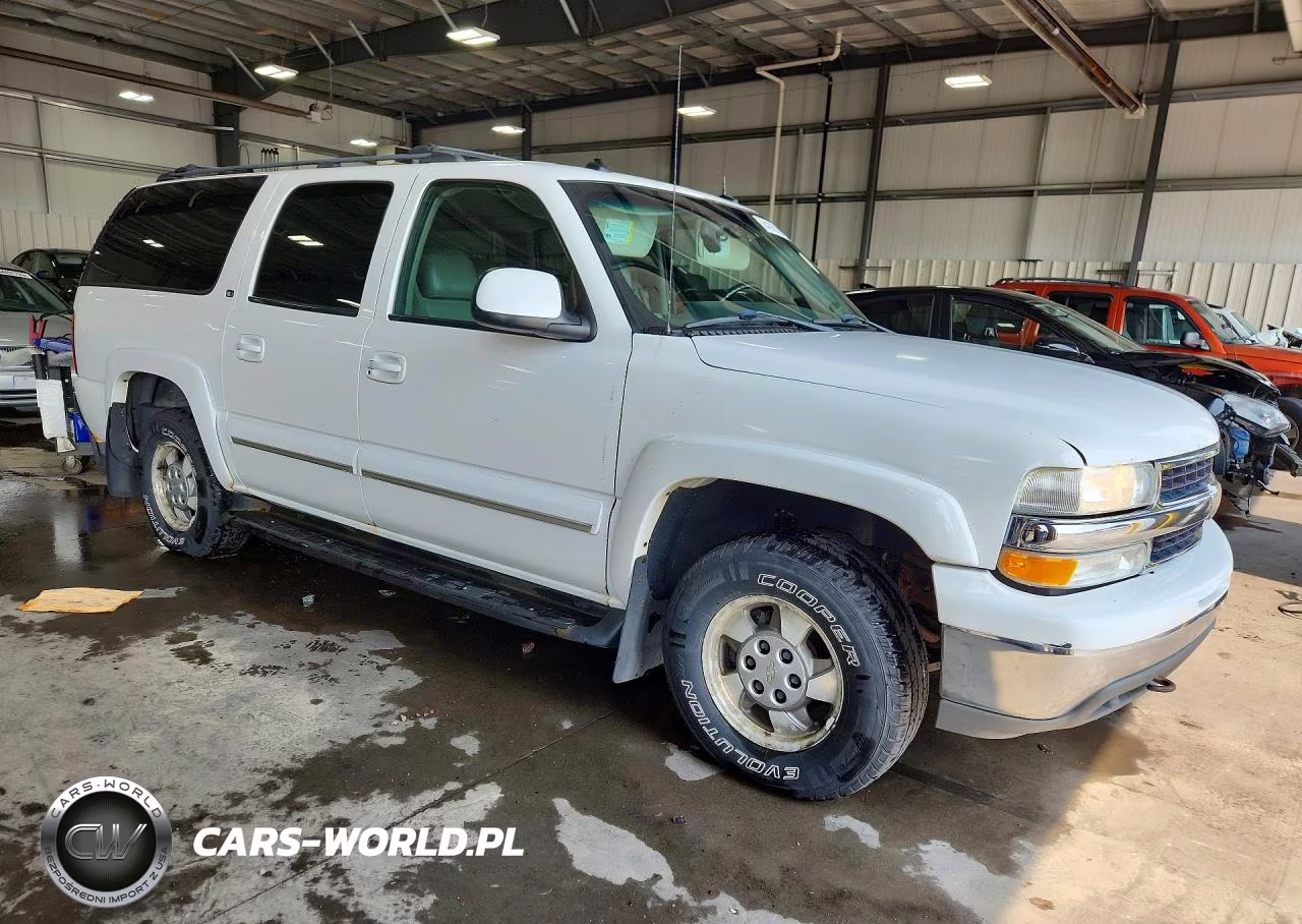 2003 Chevrolet Suburban K1500 VIN:3GNFK16Z63G334637 - 4