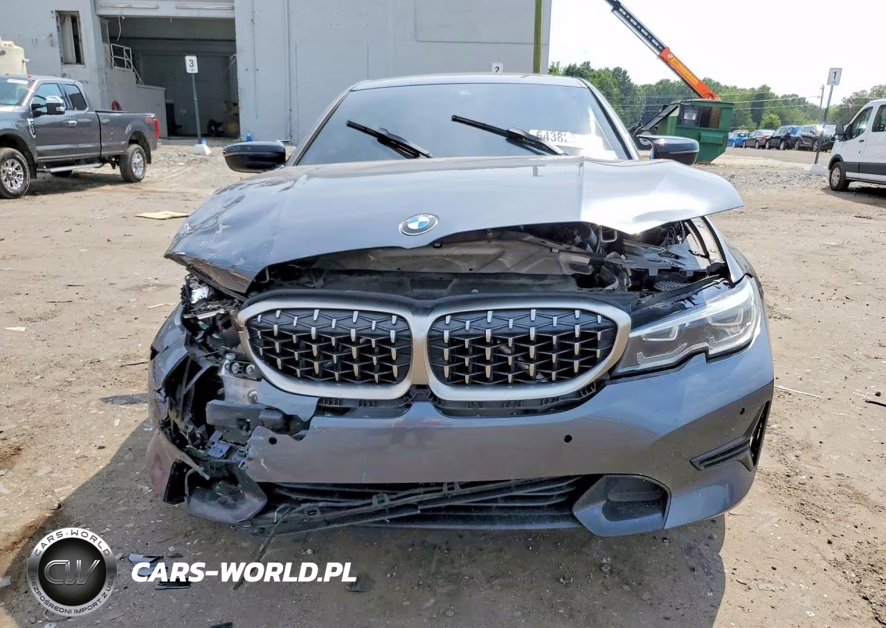 2019 BMW 330Xi VIN:WBA5R7C58KFH12039 - 5