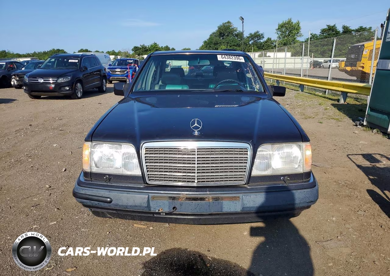 1995 Mercedes-Benz E 300D VIN:WDBEB31E0SC240130 - 5