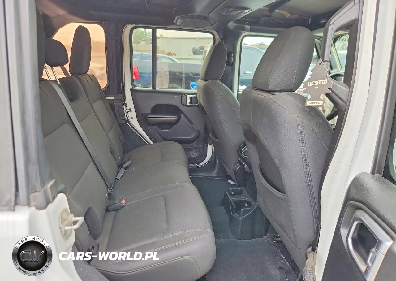 2018 Jeep Wrangler Unlimited Sport VIN:1C4HJXDG3JW188110 - 11