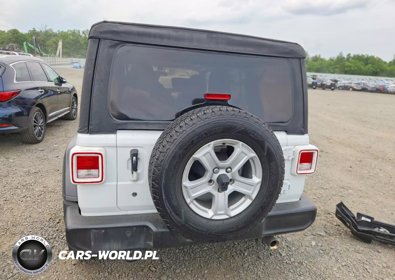 2018 Jeep Wrangler Unlimited Sport VIN:1C4HJXDG3JW188110 - 6