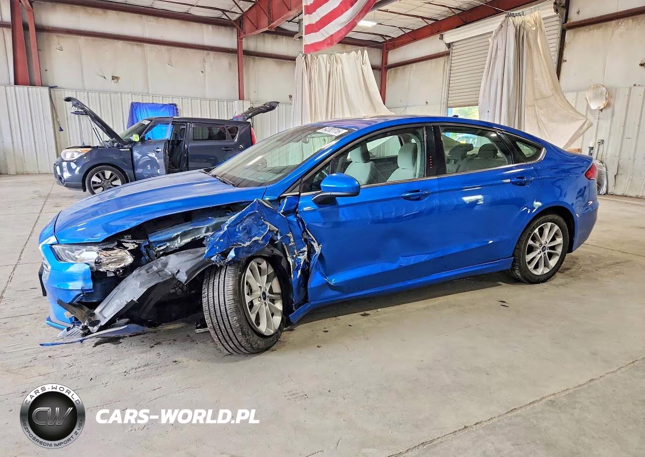 2020 Ford Fusion Se – zdjęcie 1 z 12