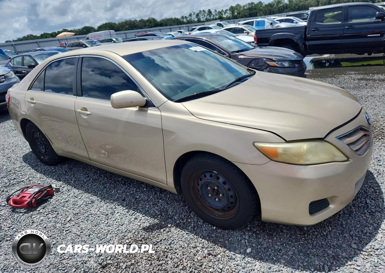 2011 Toyota Camry Le VIN:4T1BF3EK9BU696559 - 4