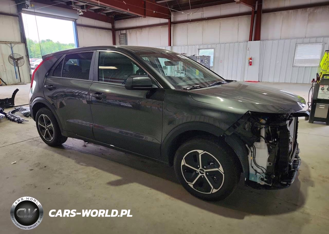 2026 Kia Niro Lx VIN:KNDCP3LE7T5362934 - 4