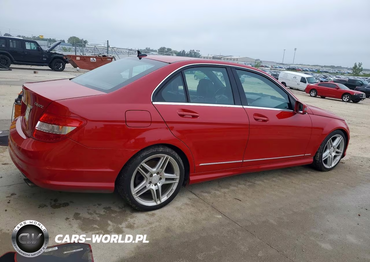 2010 Mercedes-Benz C 300 4Matic VIN:WDDGF8BBXAR090044 - 3