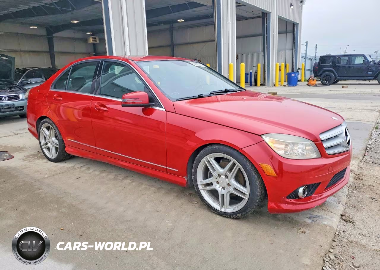2010 Mercedes-Benz C 300 4Matic VIN:WDDGF8BBXAR090044 - 4