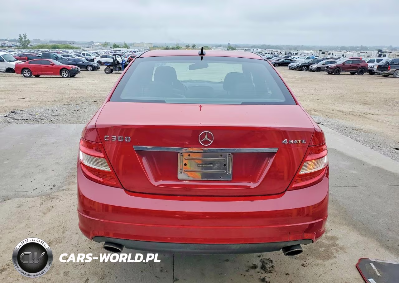 2010 Mercedes-Benz C 300 4Matic VIN:WDDGF8BBXAR090044 - 6