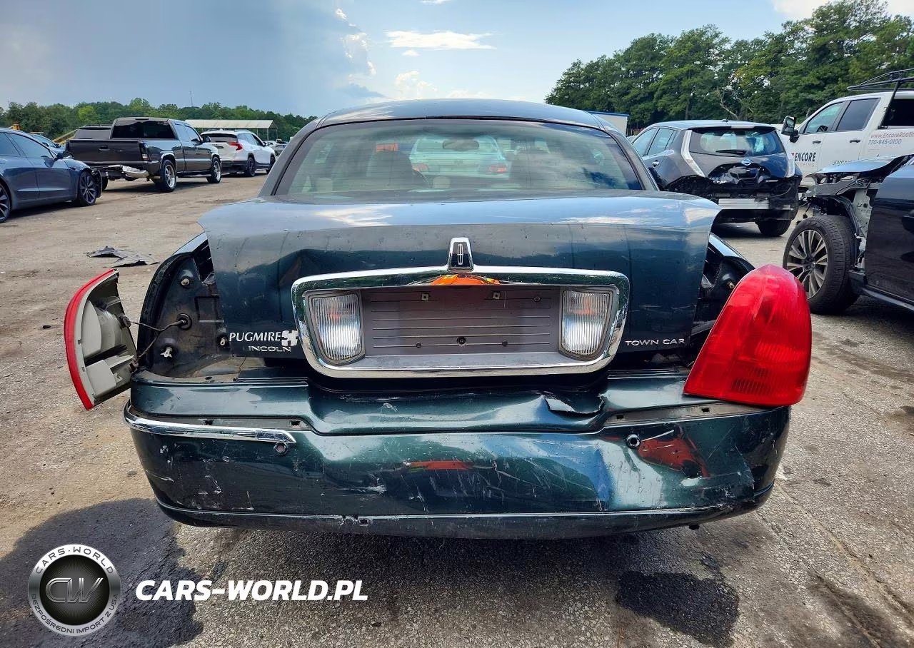 2003 Lincoln Town Car Cartier VIN:1LNHM83W43Y629414 - 6