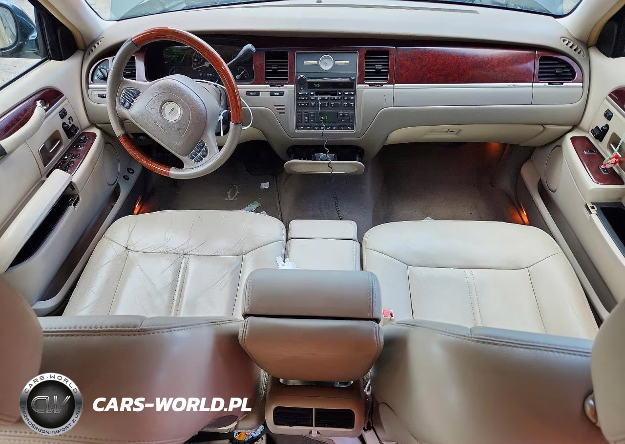 2003 Lincoln Town Car Cartier VIN:1LNHM83W43Y629414 - 8