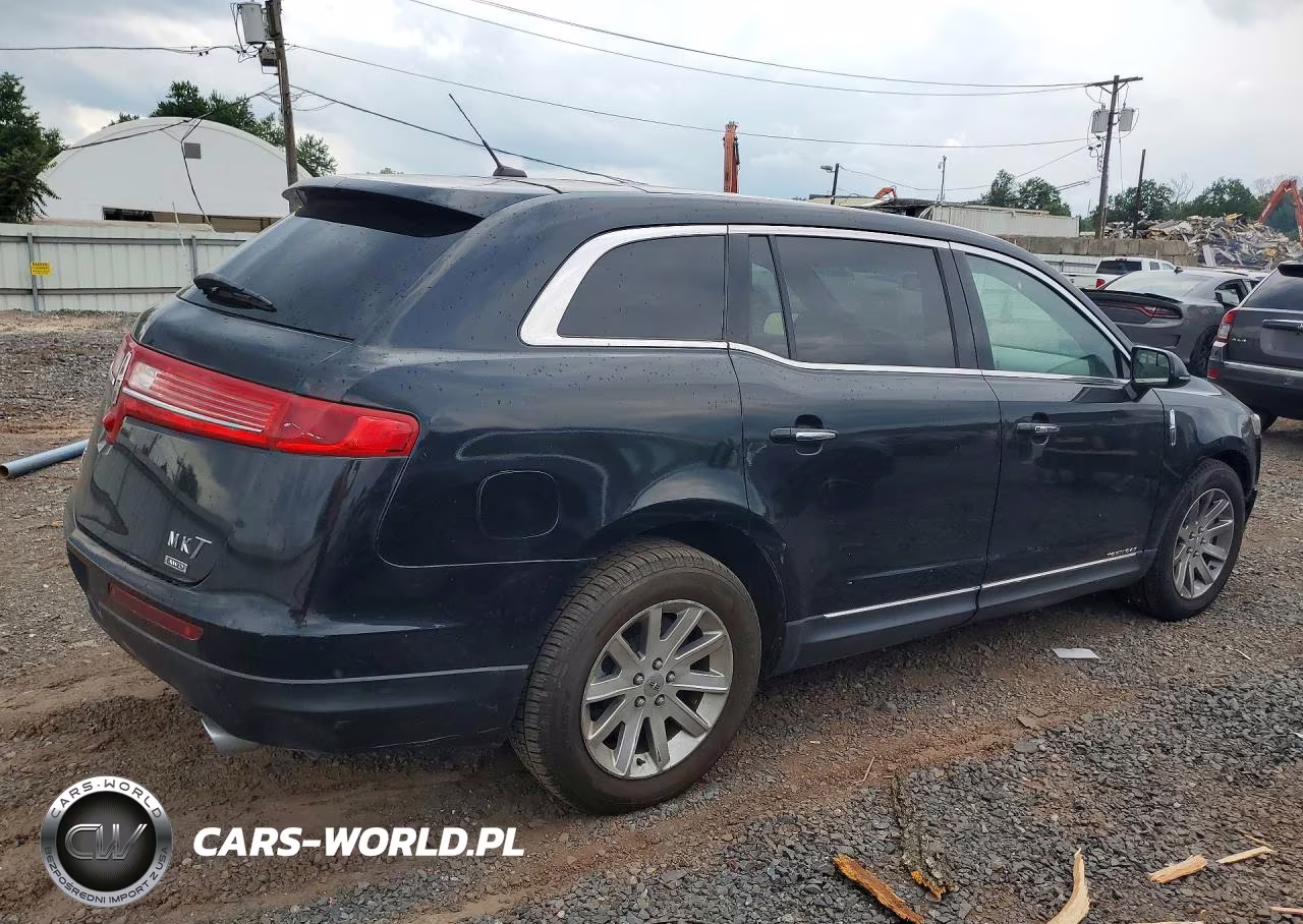 2019 Lincoln Mkt VIN:2LMHJ5NK7KBL04256 - 3