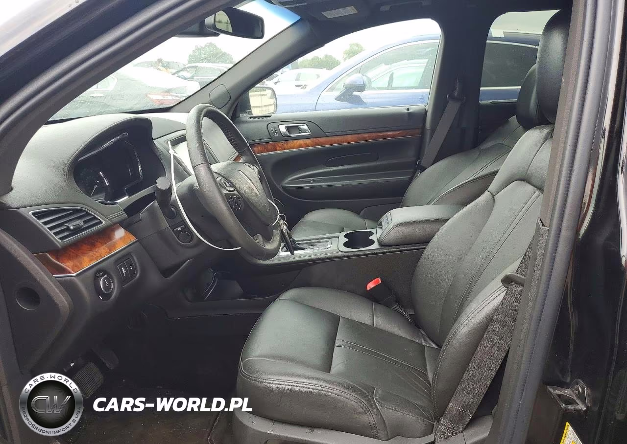 2019 Lincoln Mkt VIN:2LMHJ5NK7KBL04256 - 7