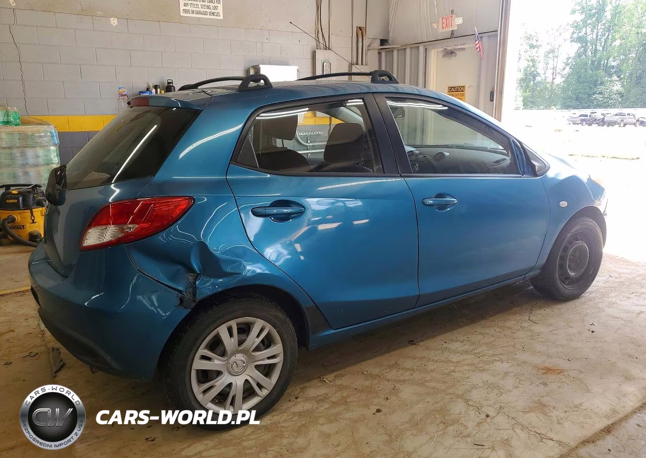 2011 Mazda Mazda 2 VIN:JM1DE1HY4B0129834 - 3