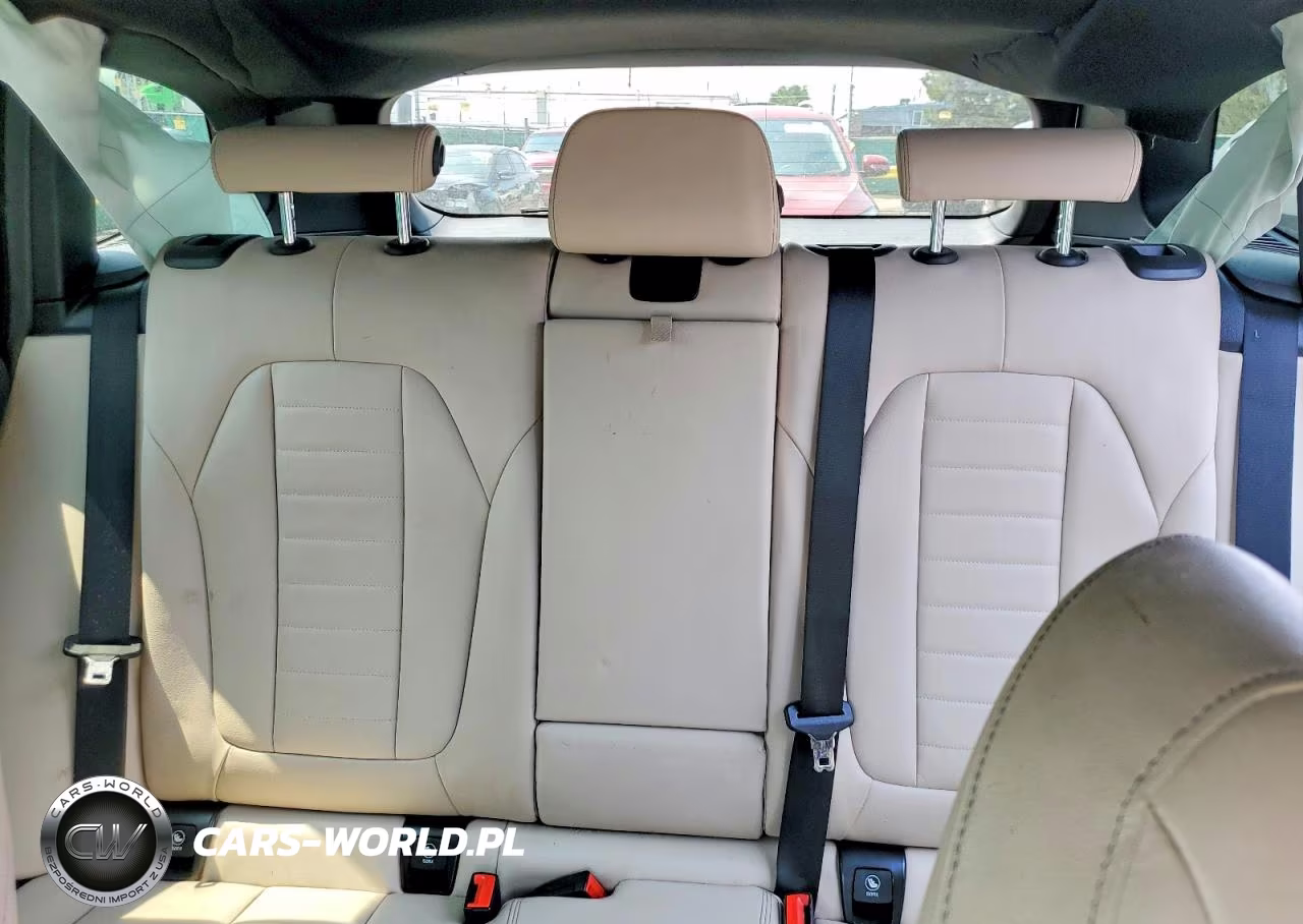 2019 BMW X3 xDrive30I VIN:5UXTR9C53KLD97060 - 10