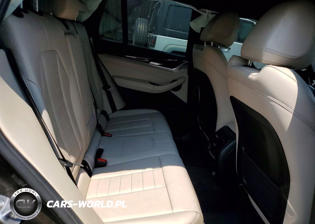 2019 BMW X3 xDrive30I VIN:5UXTR9C53KLD97060 - 11