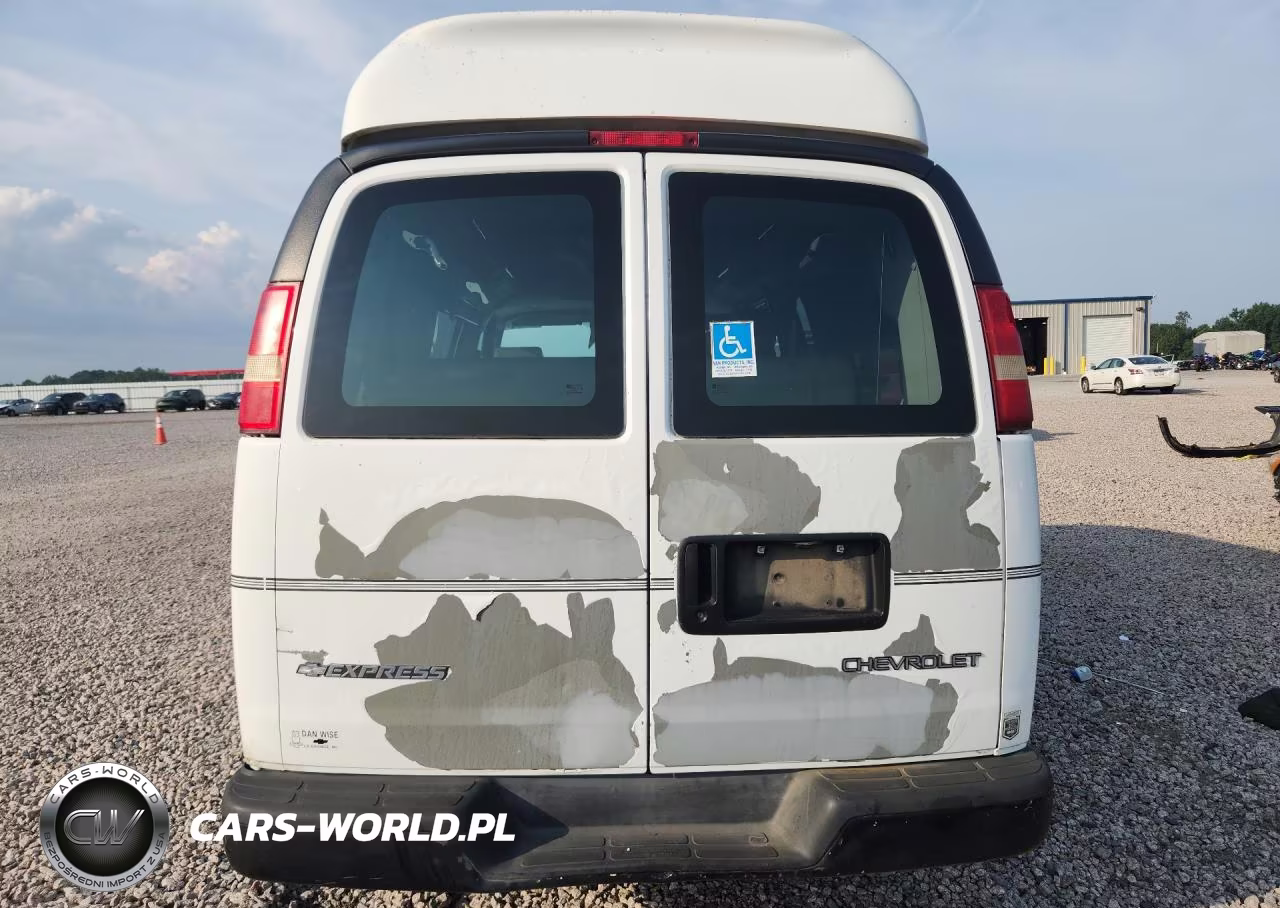 2006 Chevrolet Express G2500 VIN:1GCGG25V261233312 - 6