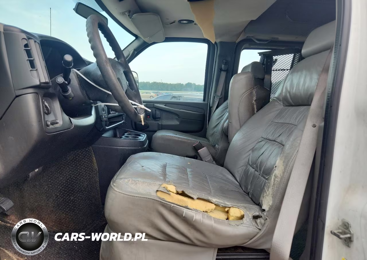 2006 Chevrolet Express G2500 VIN:1GCGG25V261233312 - 7