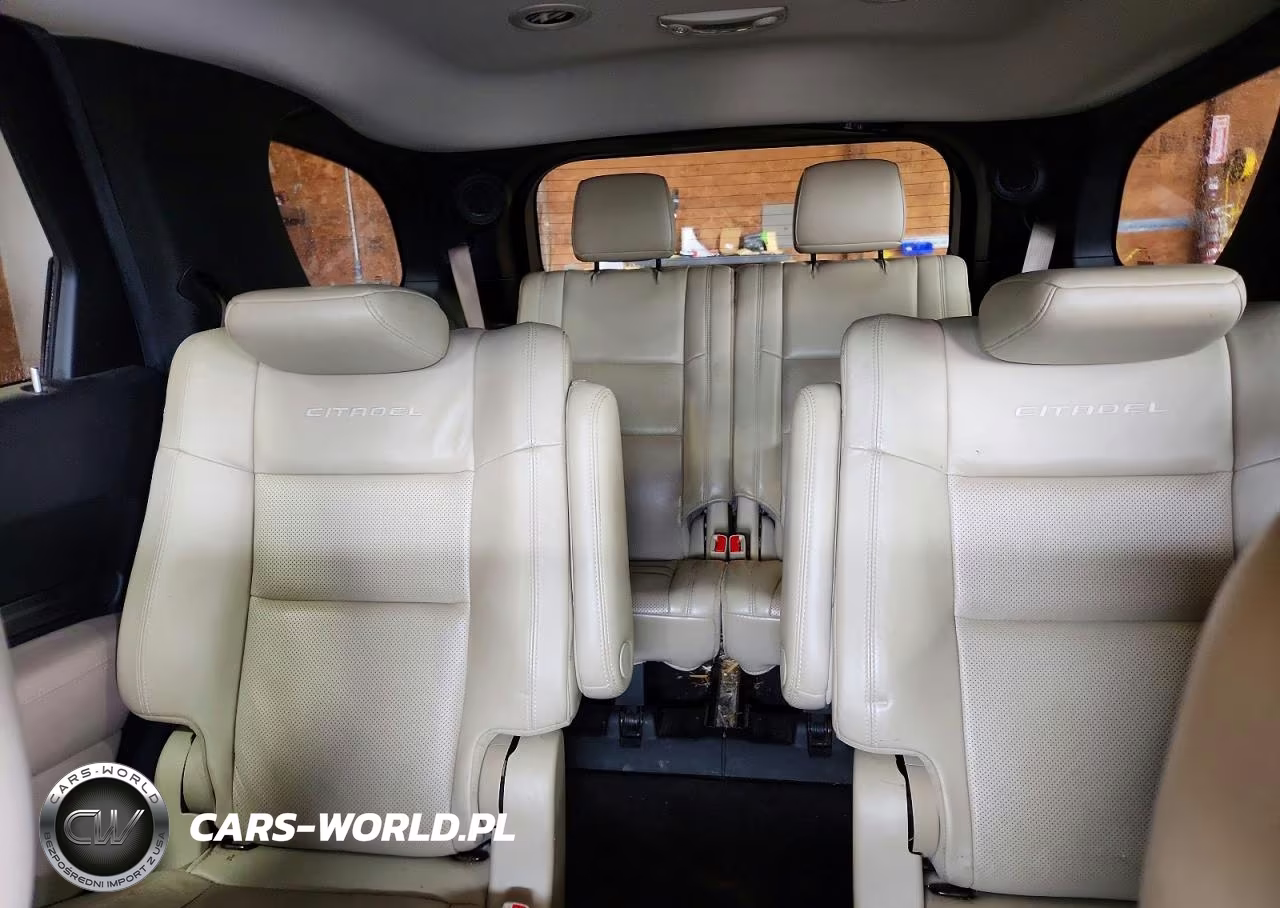 2018 Dodge Durango Citadel VIN:1C4SDJET3JC101183 - 10