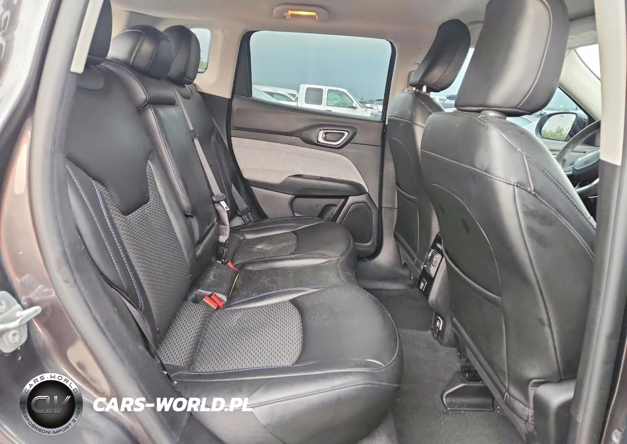 2022 Jeep Compass Latitude VIN:3C4NJDBB2NT165518 - 11