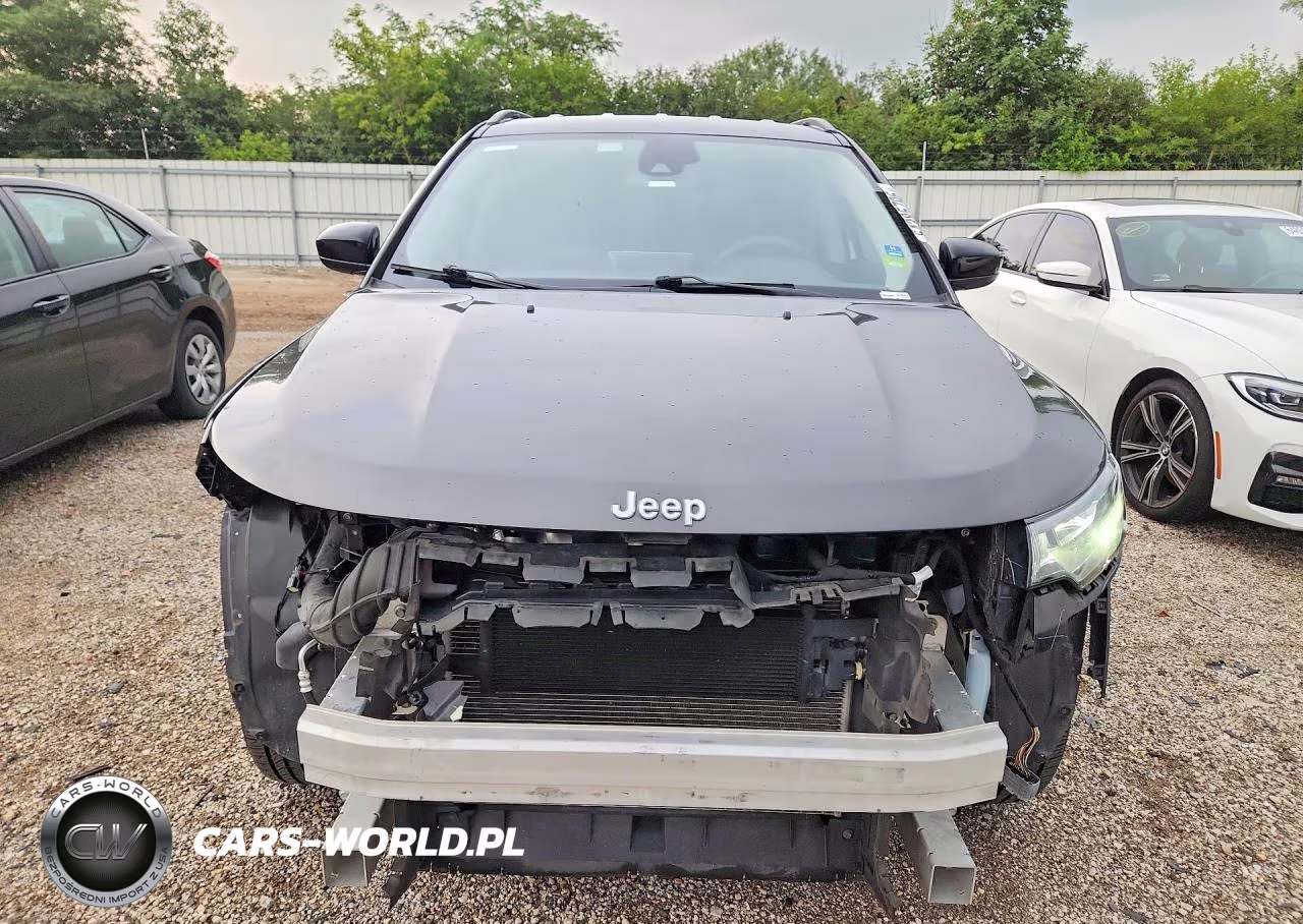 2022 Jeep Compass Latitude VIN:3C4NJDBB2NT165518 - 5
