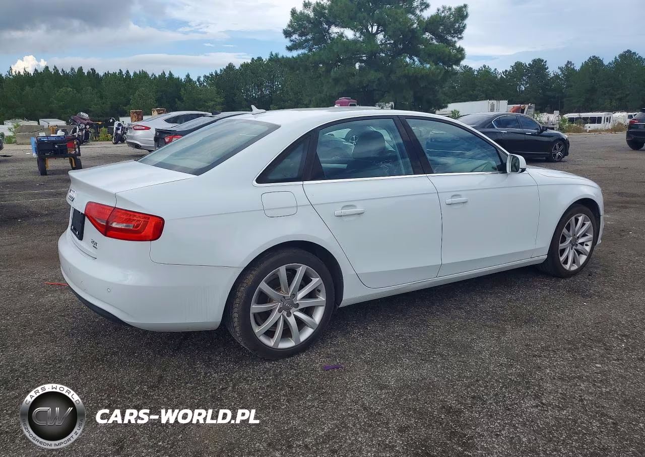 2013 Audi A4 Premium Plus VIN:WAUFFAFLXDN012842 - 3