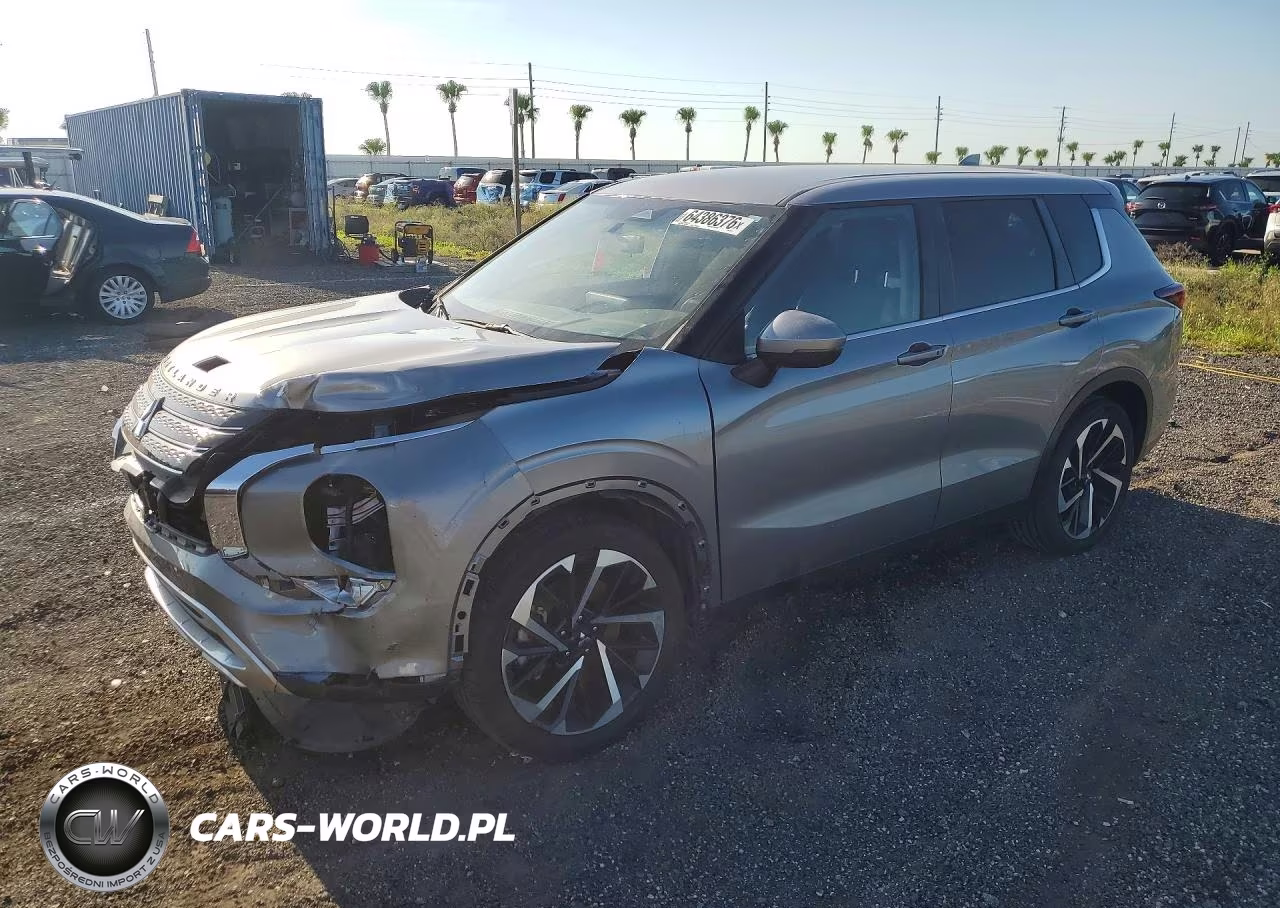 2022 Mitsubishi Outlander Se – zdjęcie 1 z 14
