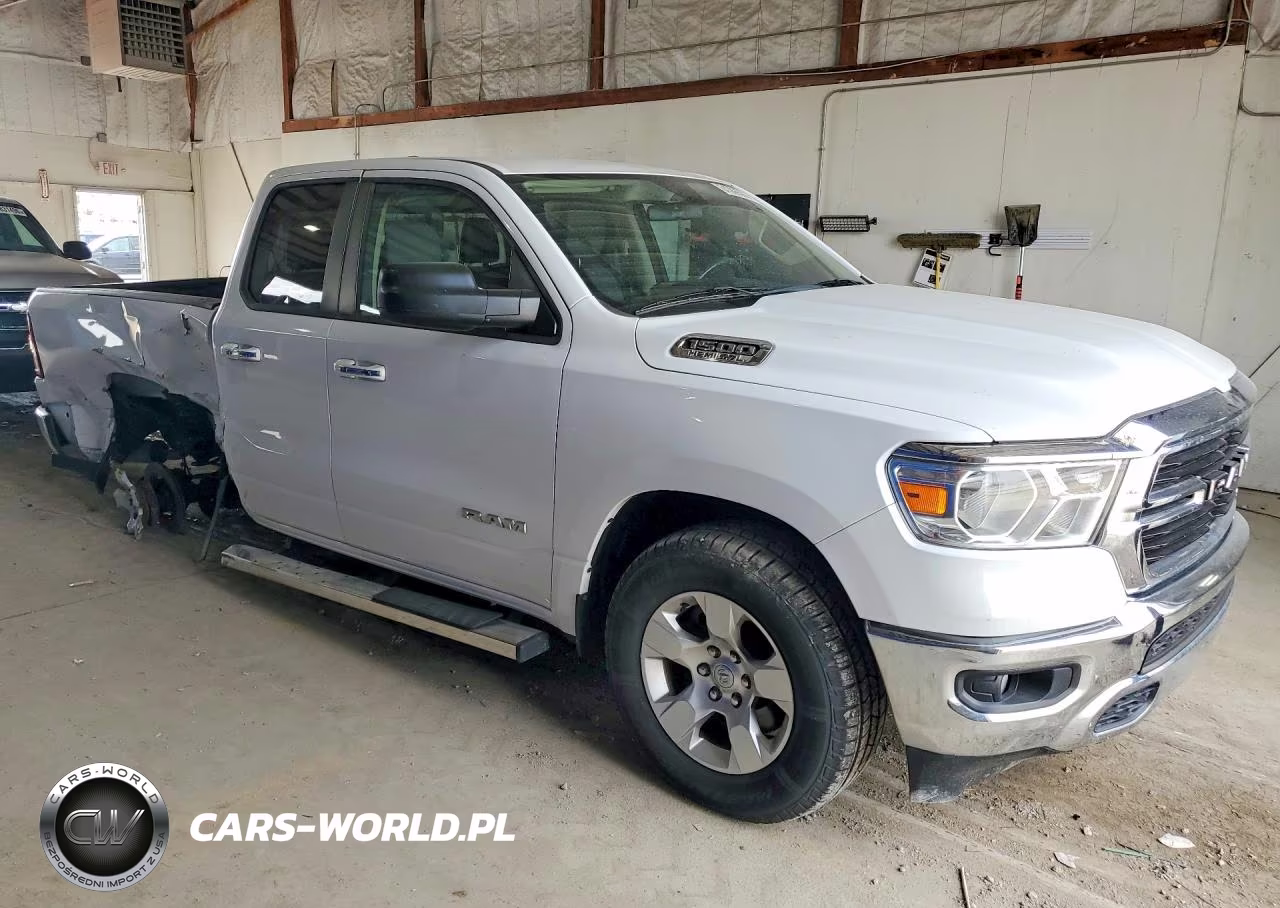 2020 Ram 1500 Big Horn-Lone Star VIN:1C6SRFBT8LN195613 - 4