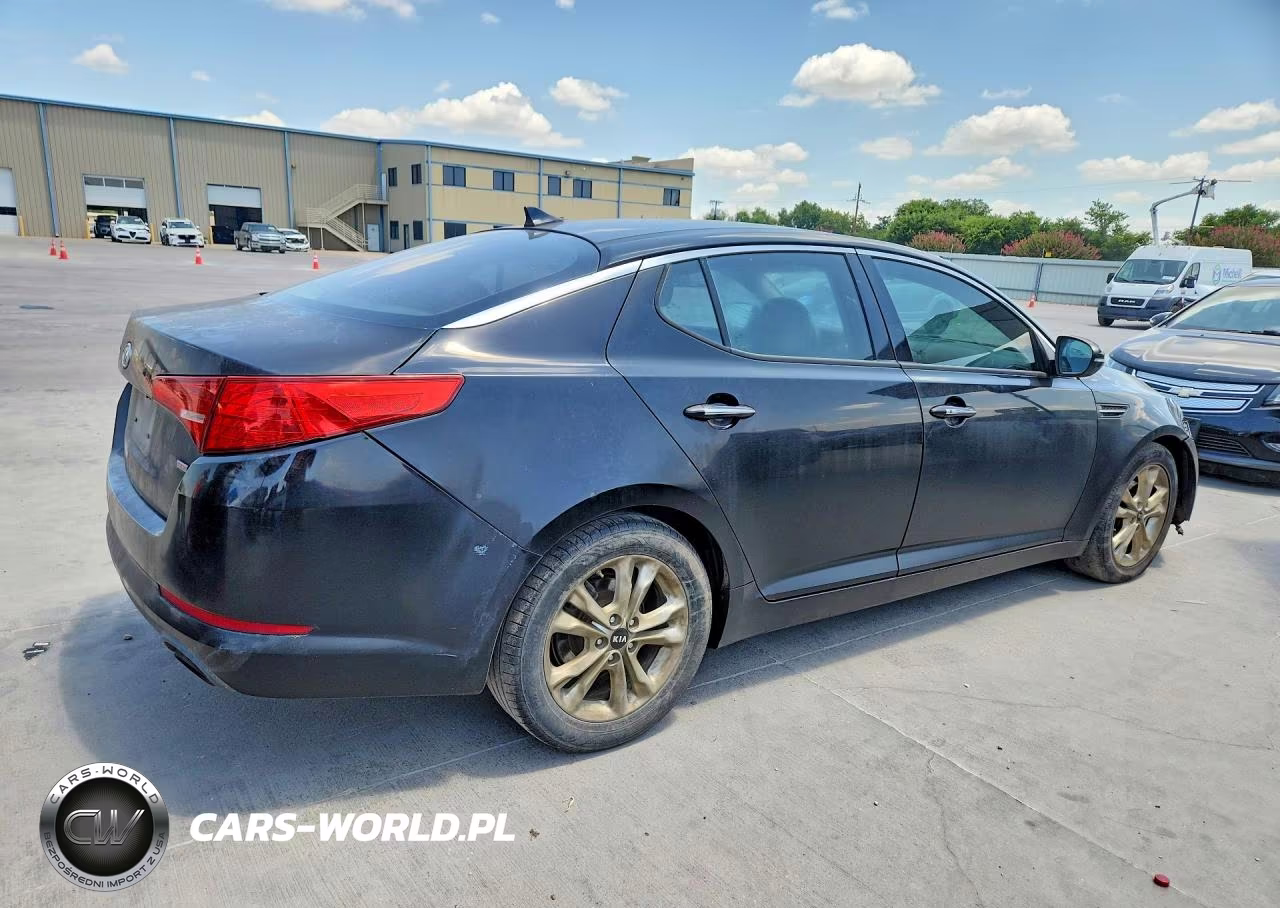 2011 Kia Optima Ex VIN:KNAGN4A70B5113792 - 3