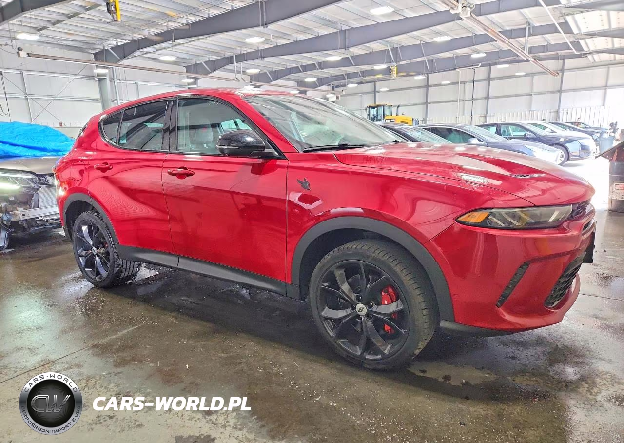 2024 Dodge Hornet Gt VIN:ZACNDFANXR3A16955 - 4