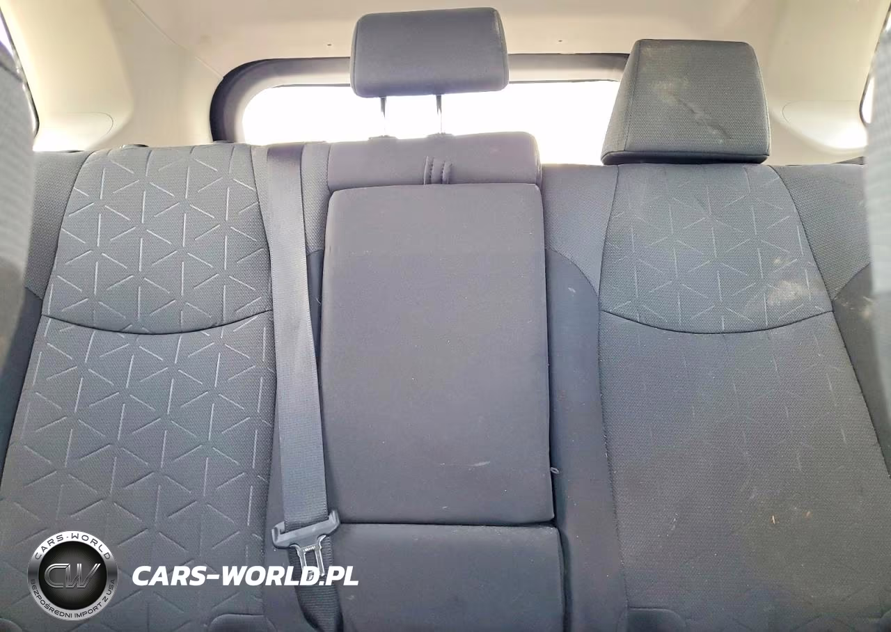 2022 Toyota Rav4 Xle VIN:2T3P1RFV9NW301033 - 10