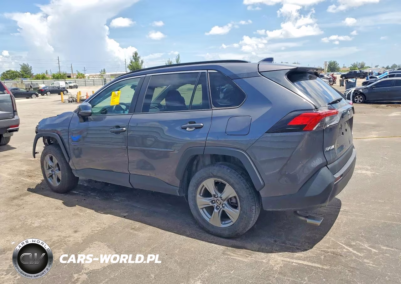 2022 Toyota Rav4 Xle VIN:2T3P1RFV9NW301033 - 2